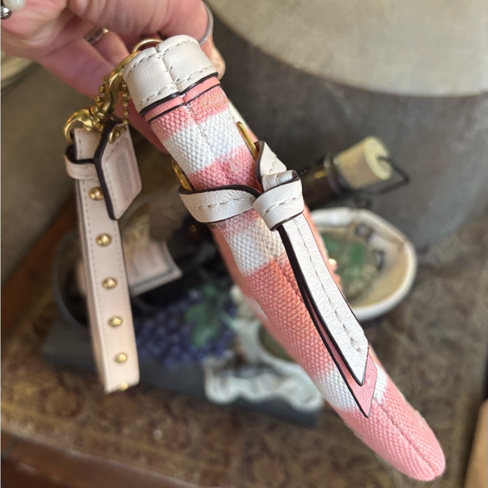 Authentic Coach 1941 Seashell Sequins Canvas/Leat… - image 3